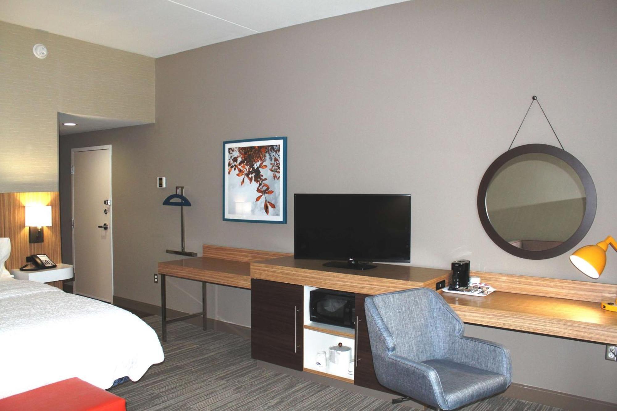 Hampton Hotel 3*