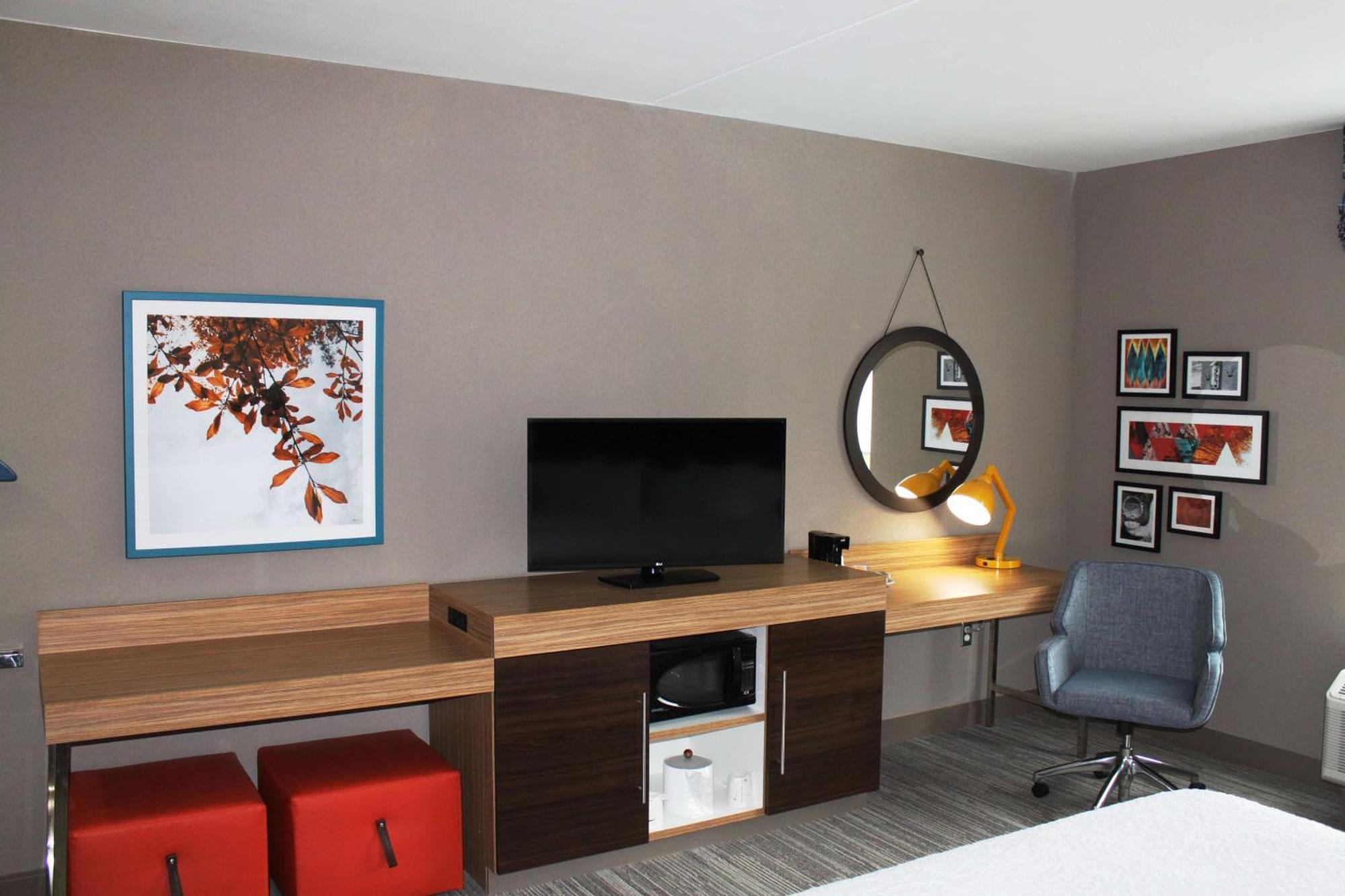 Hampton Hotel