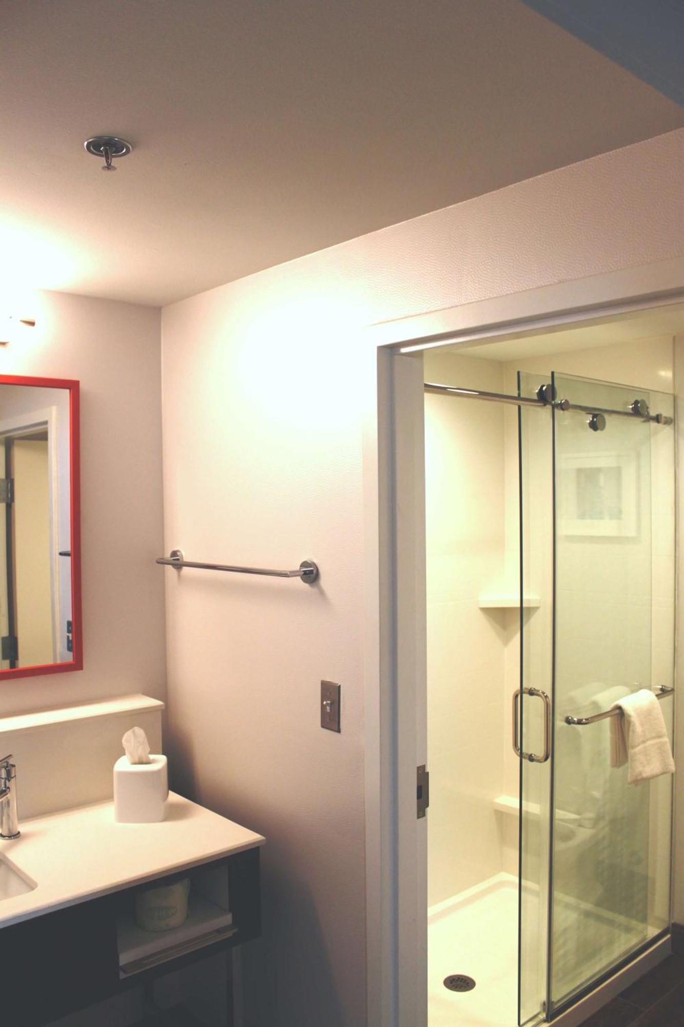 Hampton Hotel 3*