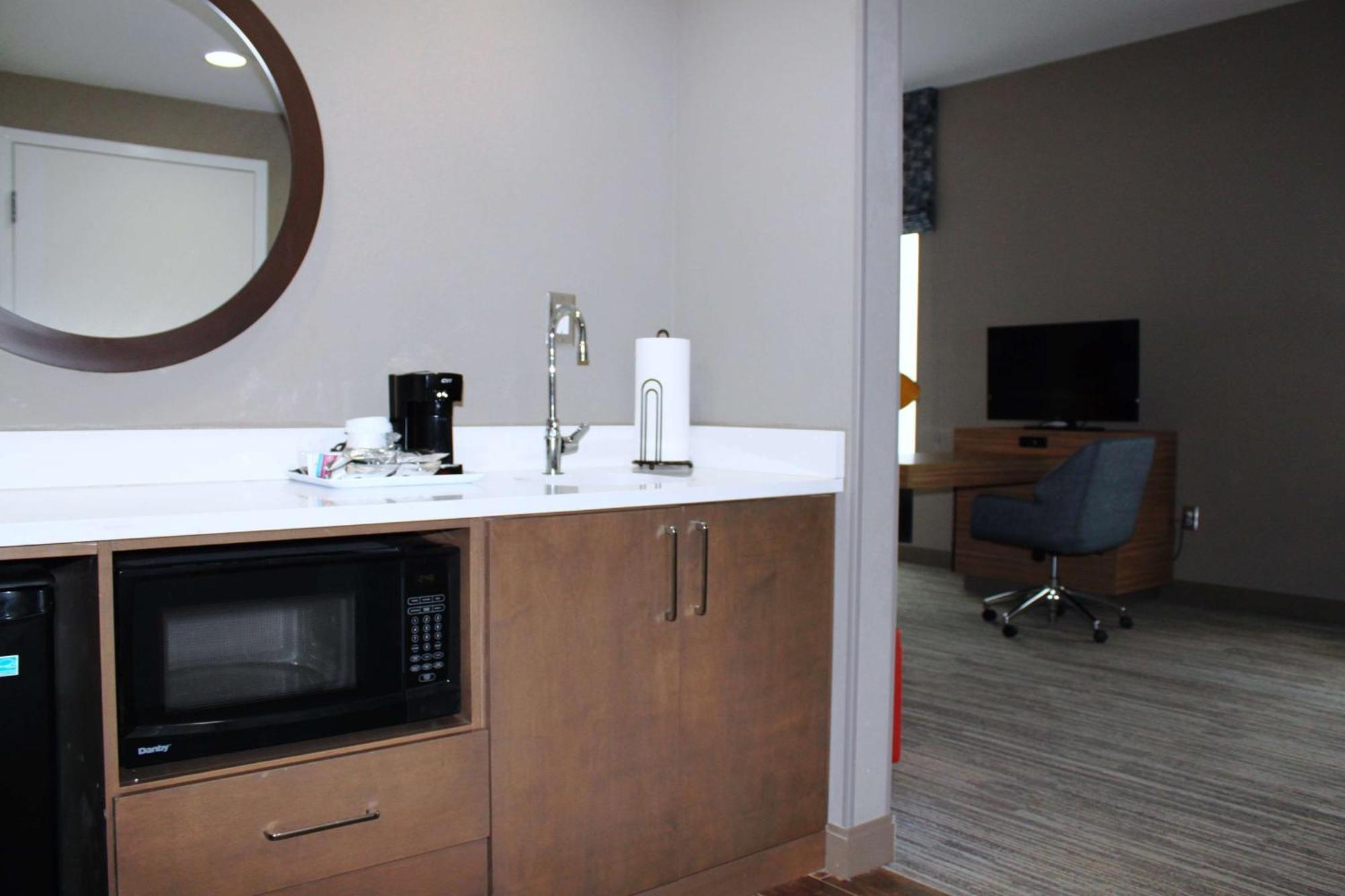 Hotel Hampton Forsyth